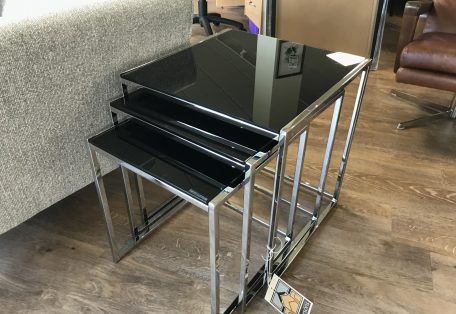 Crest Tables