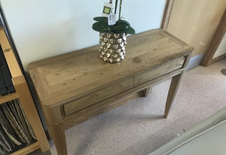 Grovsner Console Table 2