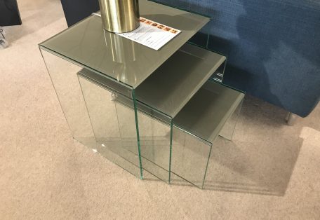 Helder Tables