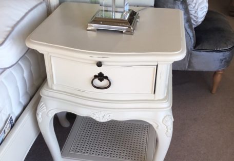 Ivory 4 E1549538864271